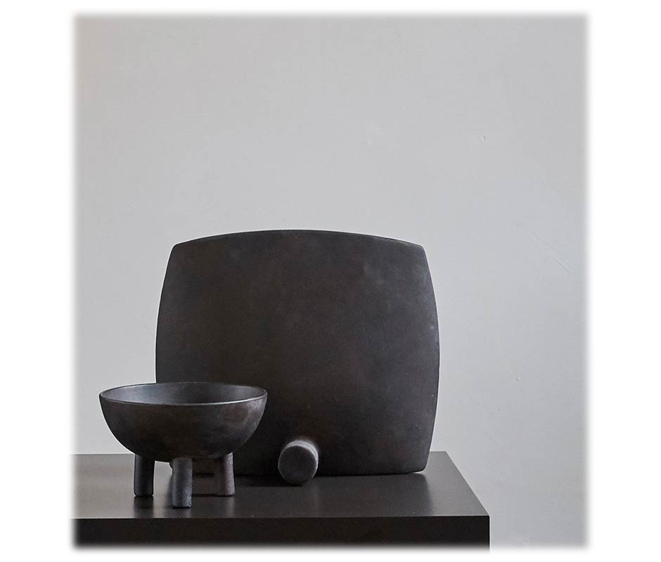 Guggenheim Square, Coffee, 8,5x30x26cm, 111124