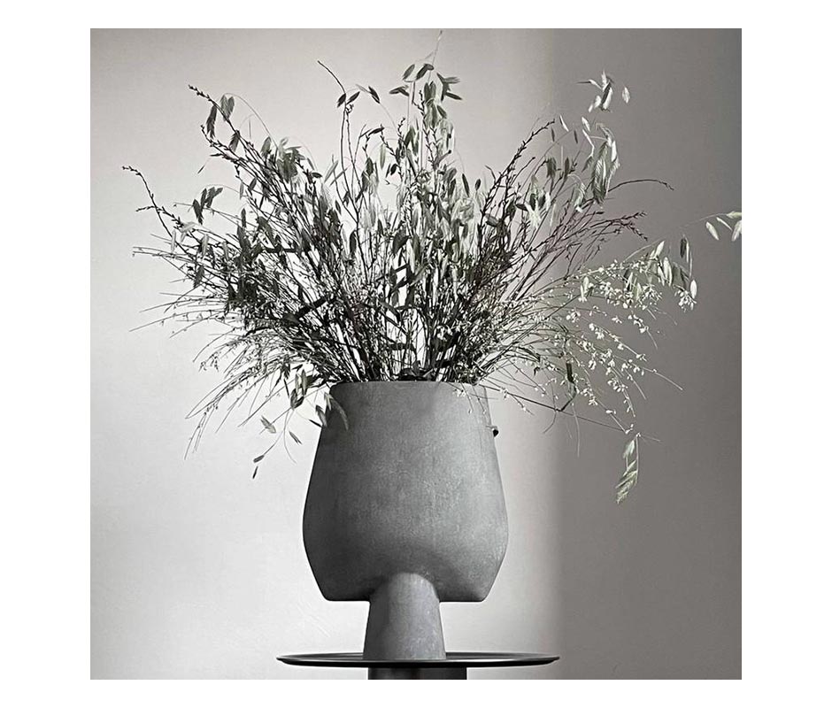 Sphere Vase Square, Big 
– Dark Grey, 25x14xH43cm, 011221