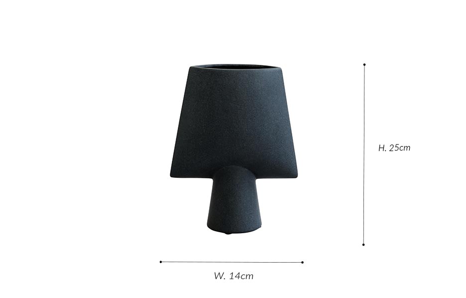 Sphere Vase Square, 
Mini – Black, 14x5xH25cm, 213022