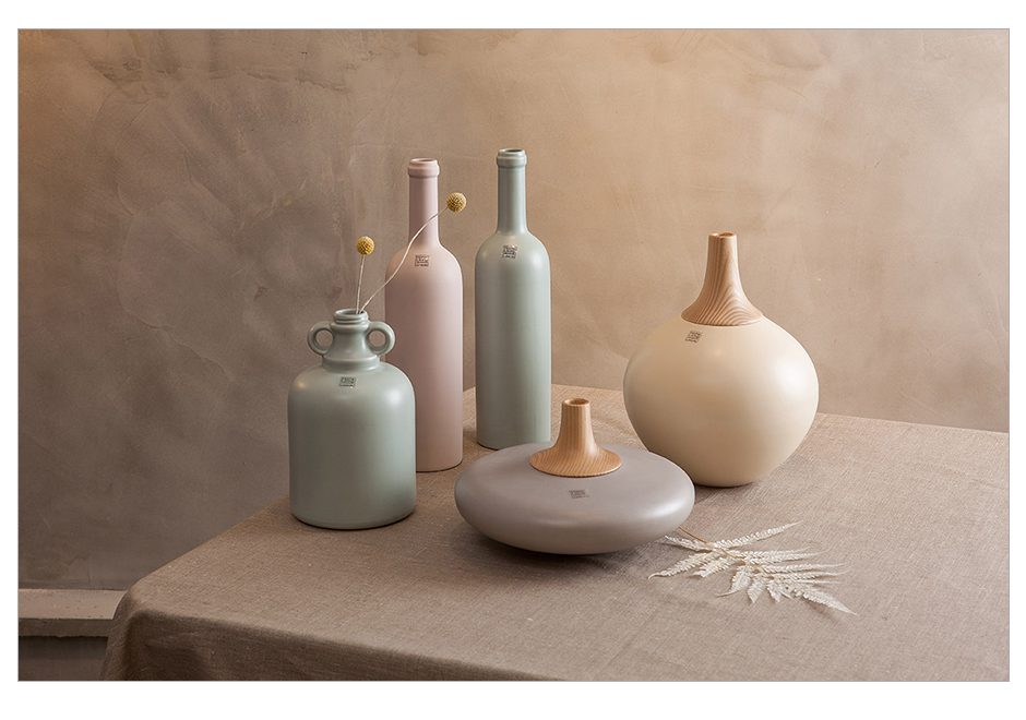 Spinner Vase Woody BIG, Matt Green, 16.5 x 45.5cm, 2265W