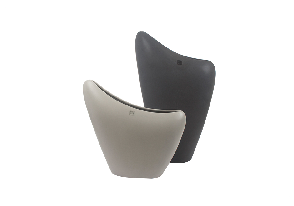 BOOMERANG VASE BS, Dark grey, 31 x 13.5 x 48.5cm, 3401