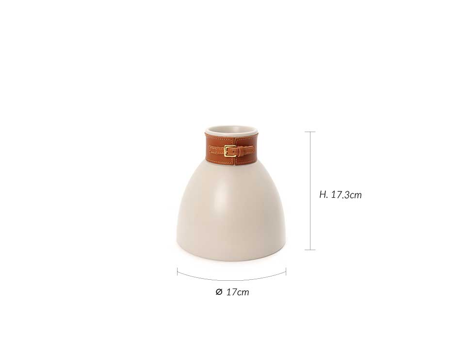 Low Vase Lusitania with leather, GREY MATT, Ø17×17,3cm, 1160L