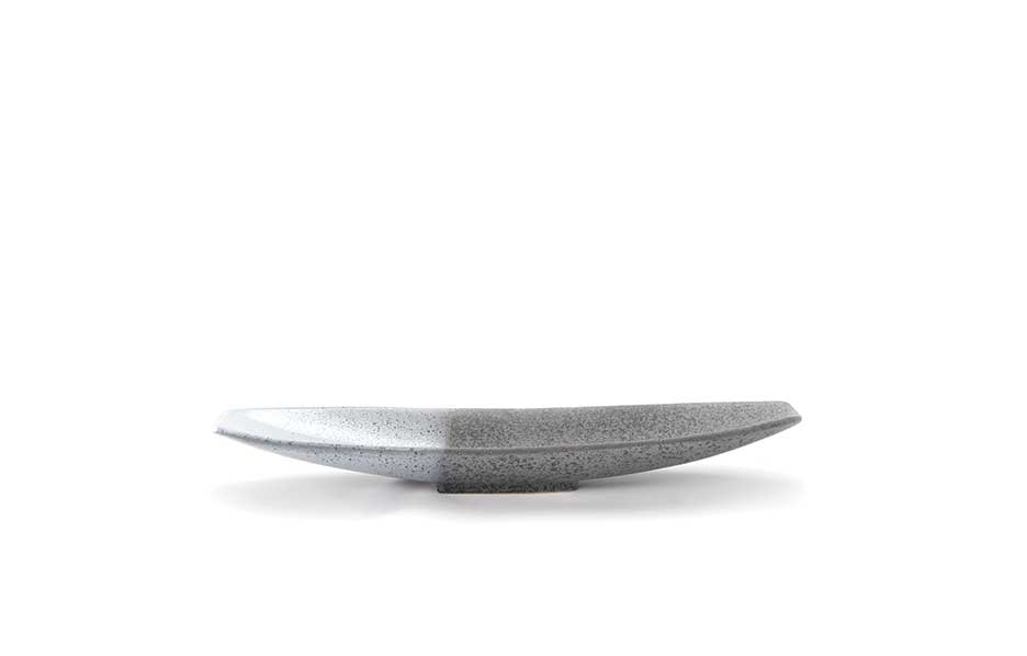 Medium Oval Table Centre, WHITE/BLACK, 49×14,5x7cm, 1433
