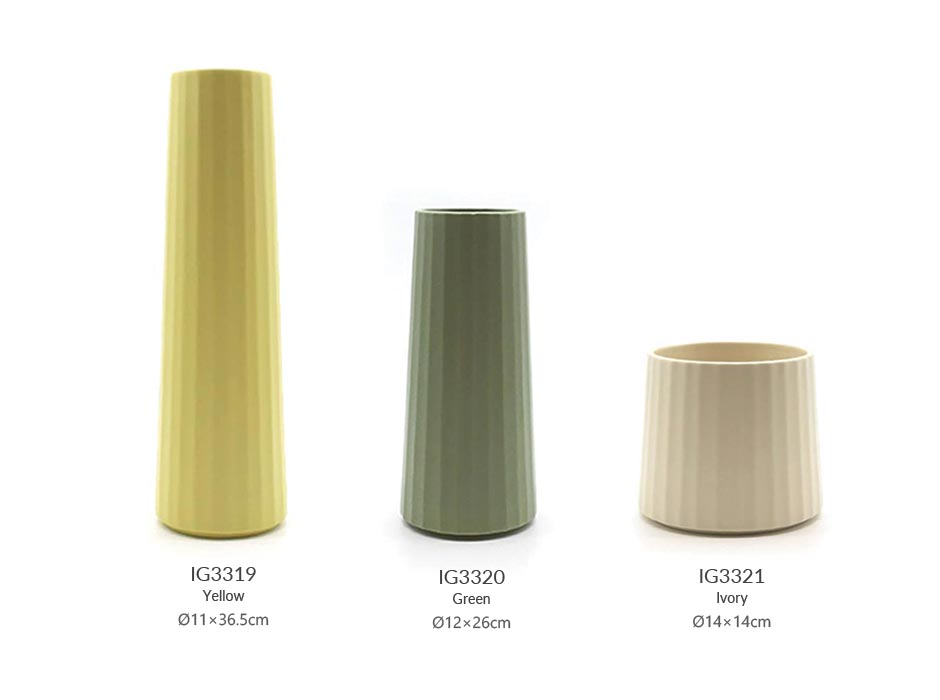 PILAR VASE (M), Green, Ø12×26cm, J2567