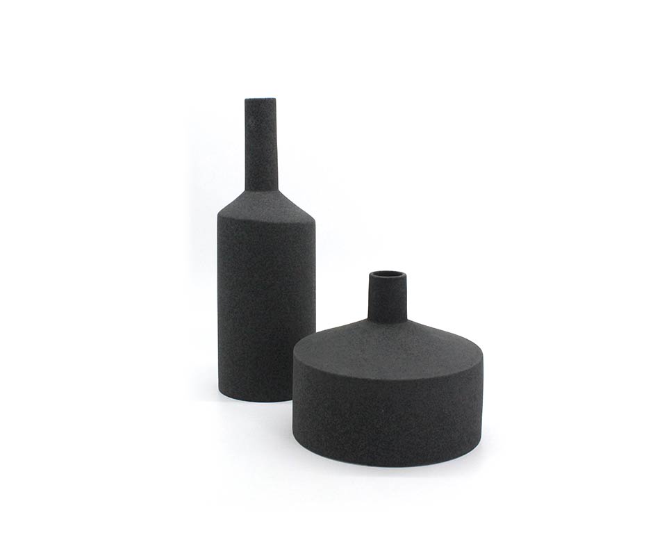 Bottle vase M, Dark grey, Ø11×33cm, J2494