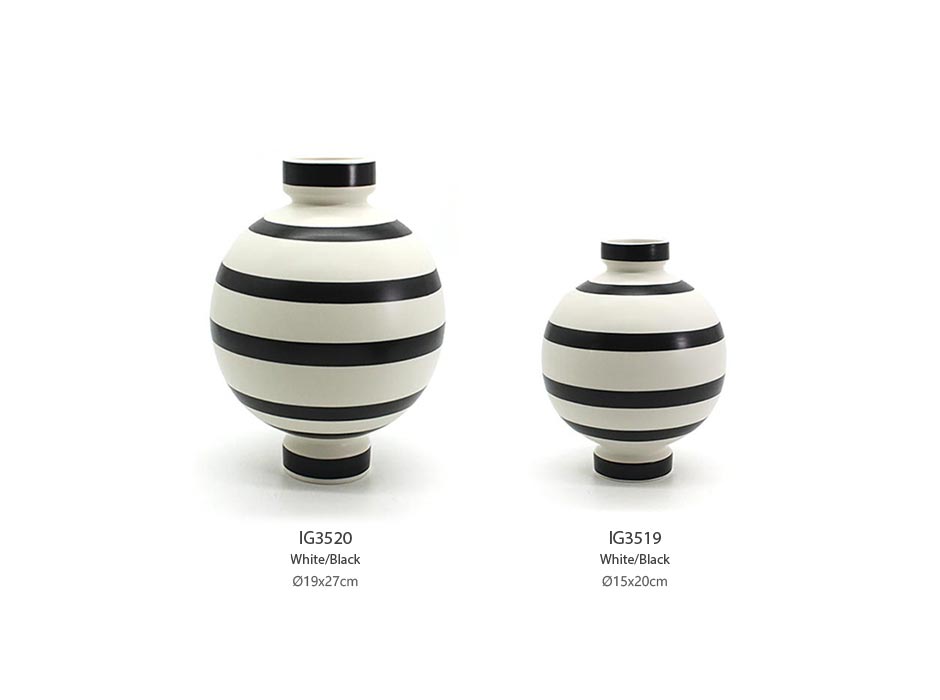 Opulance Ball , White/Black, Ø19x27cm, 735