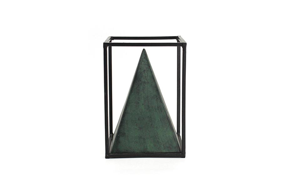 pyramid frame 18, Green patina + Matt black, 18x18x25cm, 22303-25