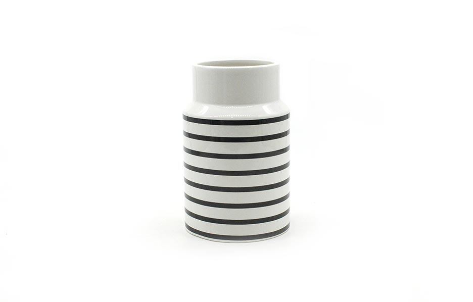 Line Horizontal Vase, White, 12.5×12.5x19cm, K24041