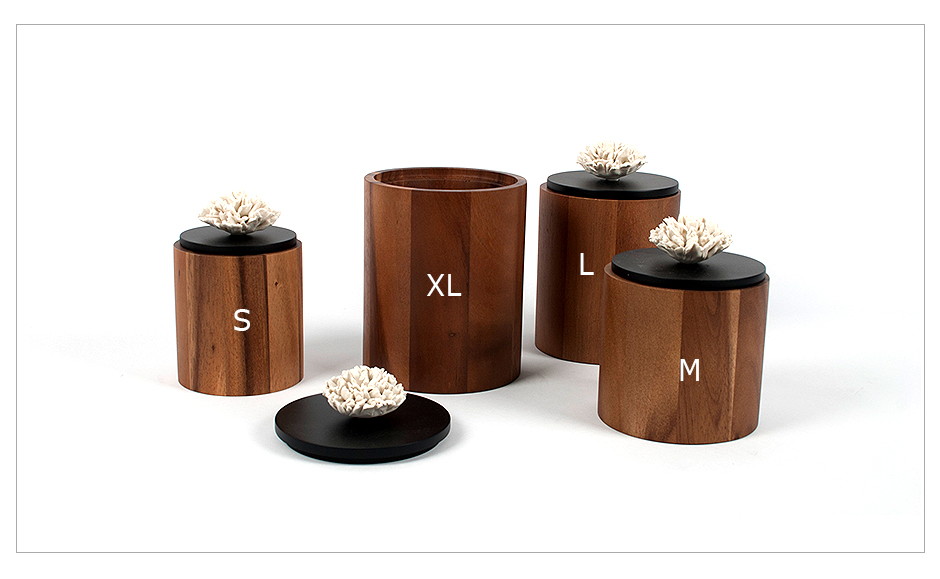 Nuvo Box Cylinder (w.Carnation) XL, Black, Dia. 12 x 16cm, 423XL