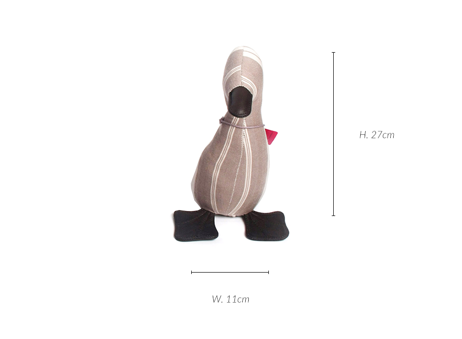 Duckling DB, Cox & Cox, 11 x 20 x 27cm, DBDUC&C