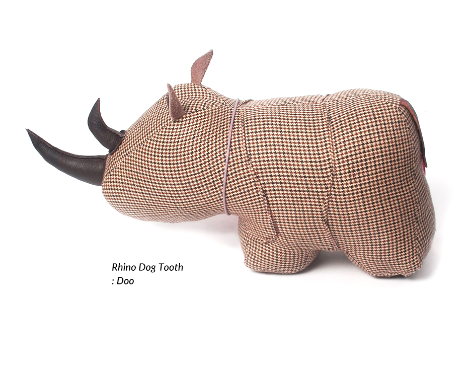 Rhino DOO, Dog Tooth, 74 x 37 x 28cm, RHDOODT