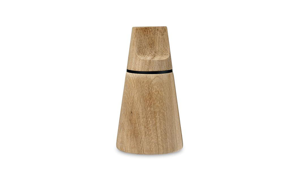 Pepper Grinder 16 cm Dia 9cm