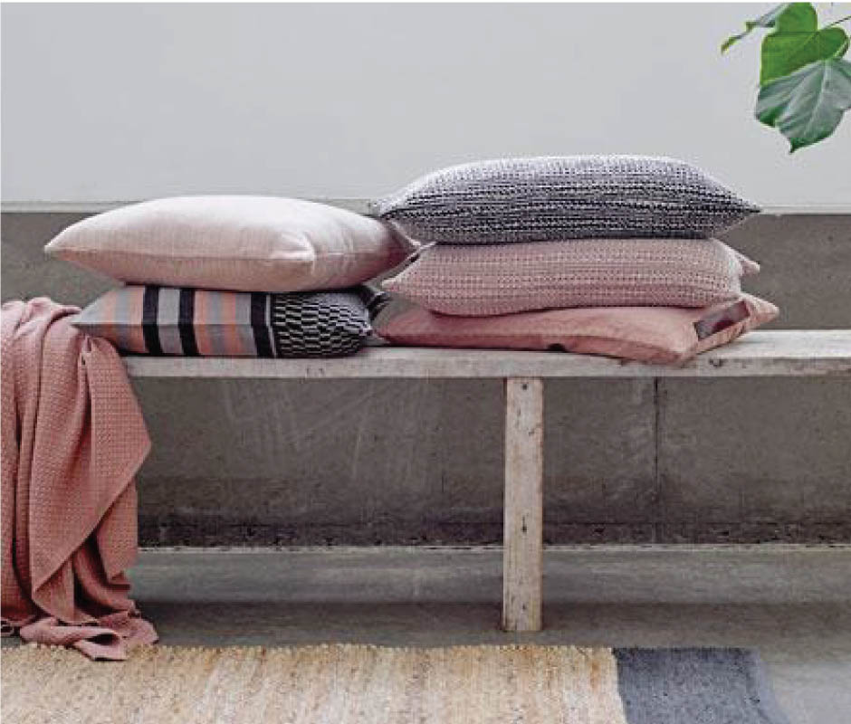 Cushion Neo stripe, 50x50cm, Pink, 723626